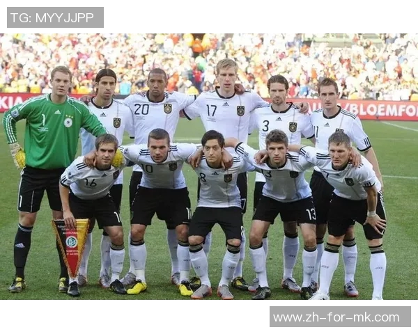 德国足球在国际赛场上的辉煌成就与历史回顾分析 德国足球在国际赛场上的辉煌成就与历史回顾分析